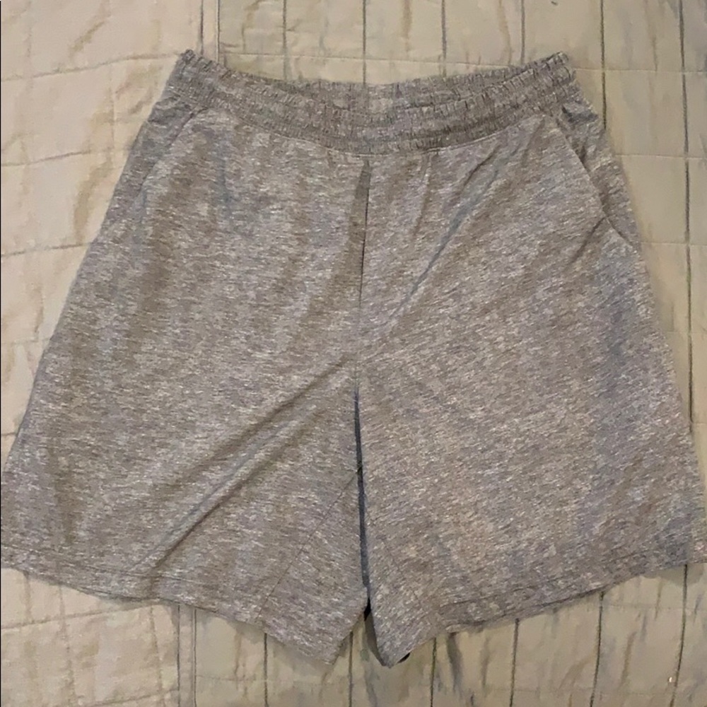 Lululemon 7” Pace Breaker Shorts No Liner M